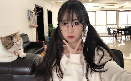 娱乐吃瓜酱剪发视频下载